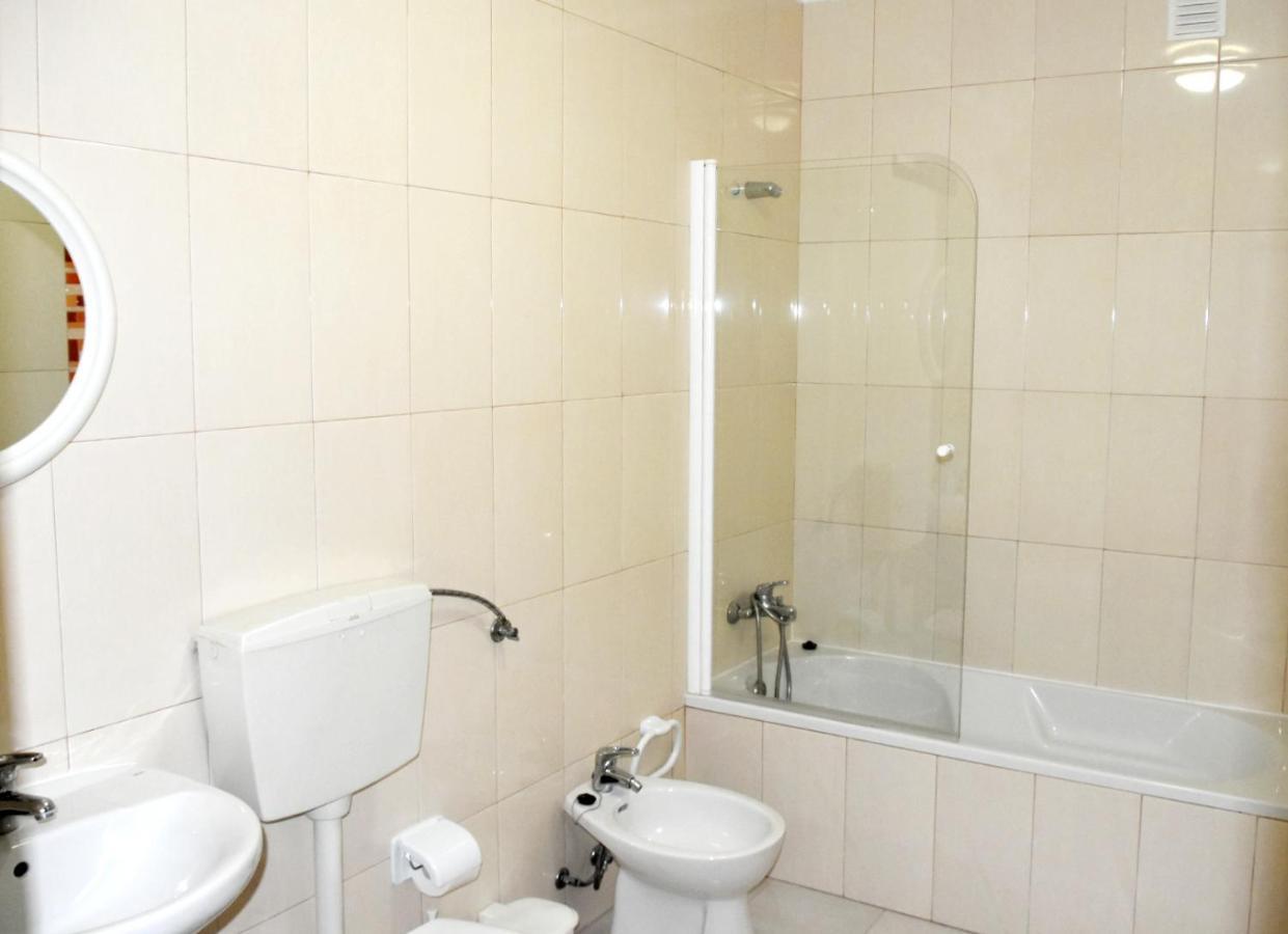 Apartamentos Encosta Do Mar Albufeira Kültér fotó